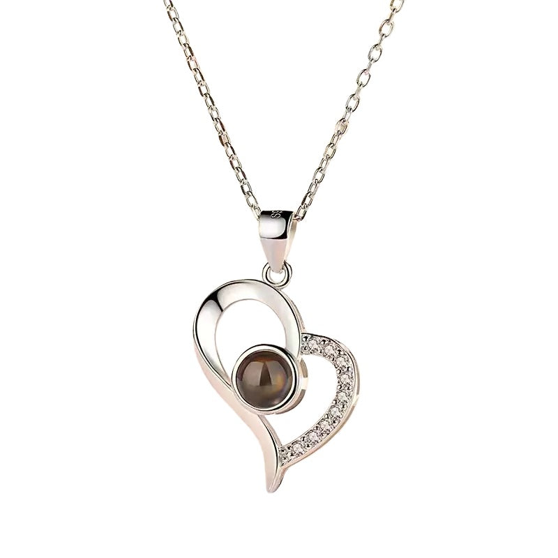 Collar Amor Sin Fronteras - Un símbolo de amor eterno y estilo