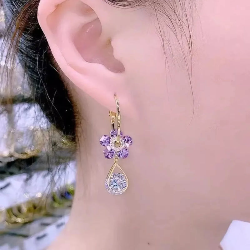 Aretes de Cristal en Forma de Flor - Elegancia y Brillo en Cada Detalle